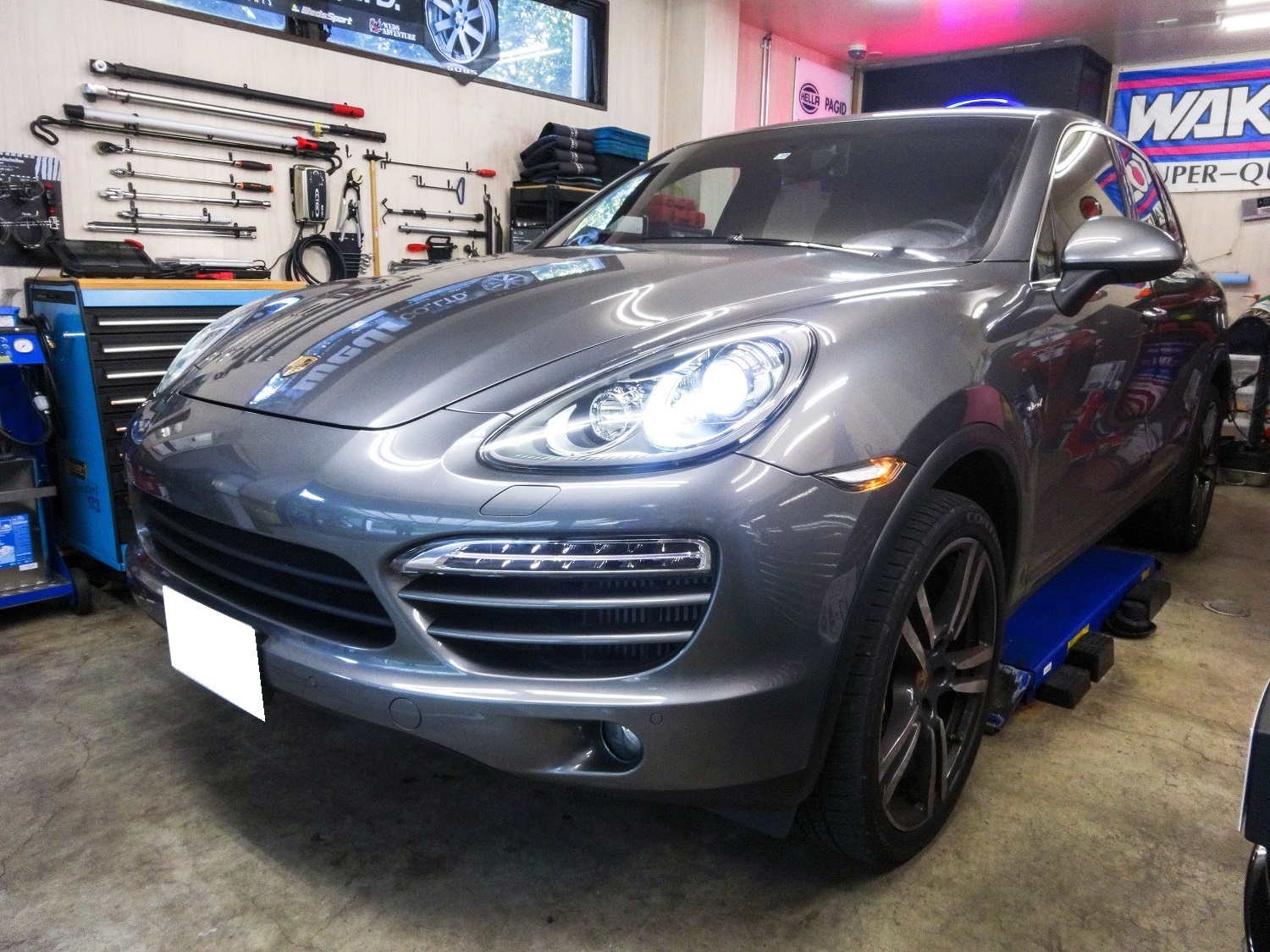 ポルシェ 958 カイエン ディーゼルターボ メンテナンス (車検整備・ABS