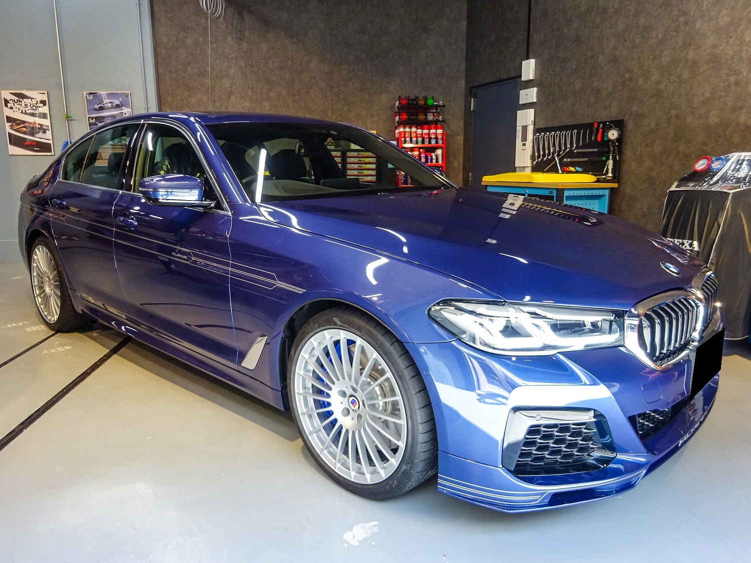 BMW ALPINA G30 D5S 低ダストブレーキパッド交換 ホイール洗浄