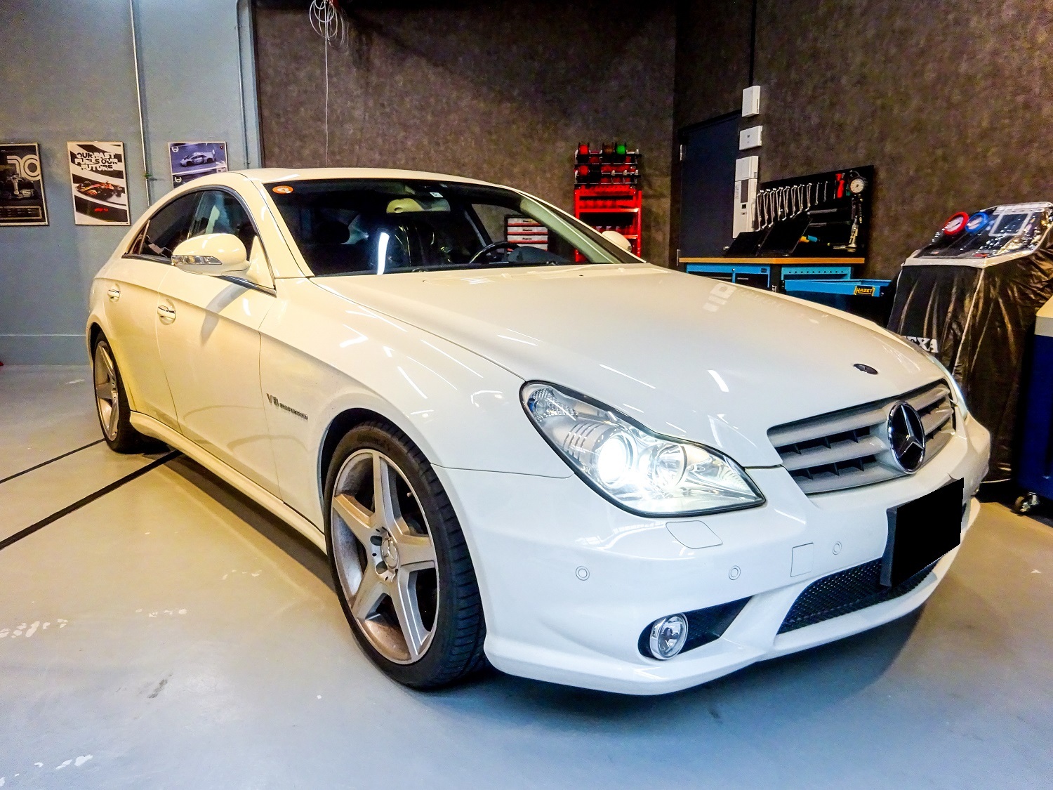メルセデスベンツ CLS55 AMG W219 エアサス診断・修理 | アストン 