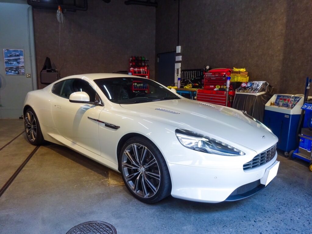 ASTON MARTIN Virage 走行中異音 修理
