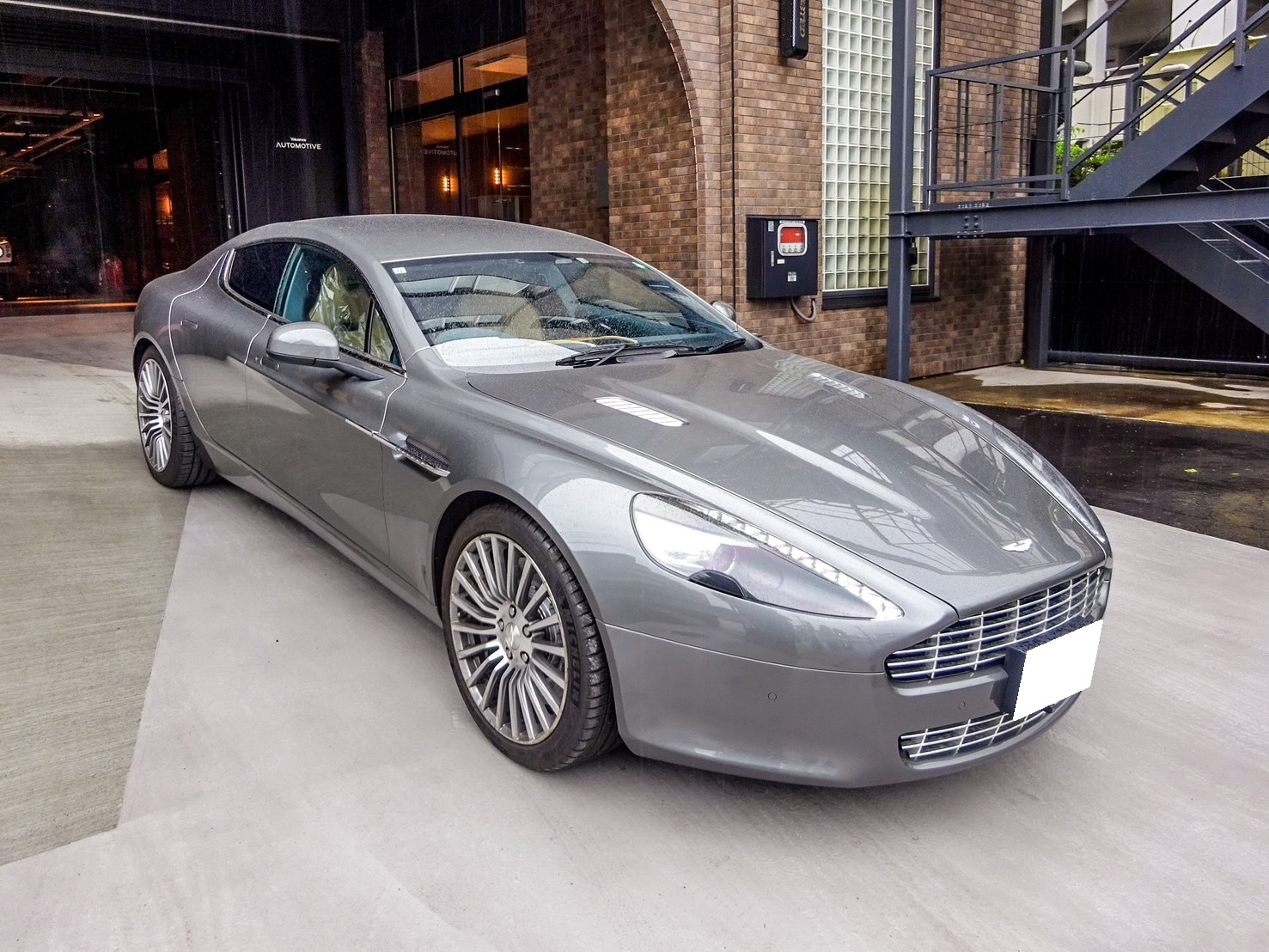 ASTON MARTIN Rapide チェックランプ点灯・ブレーキ異音 修理