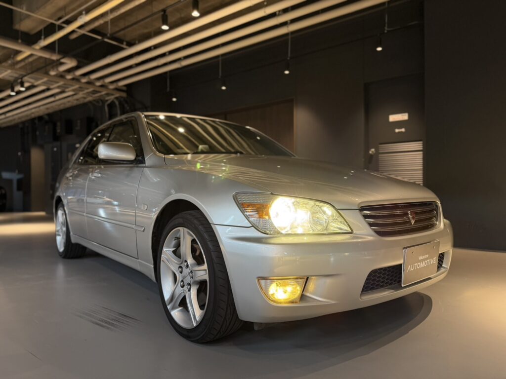 TOYOTA　ALTEZZA　一般整備 (エンジンマウント交換・ウロコ取り・灯火類磨き)