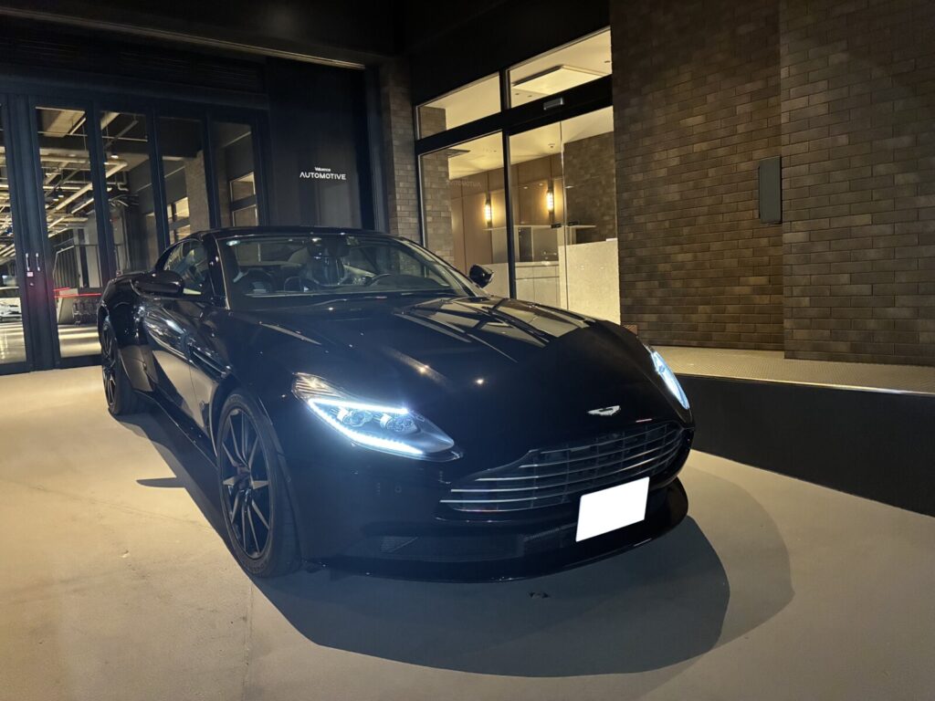 Aston Martin DB11 ヘッドライトスイッチ交換